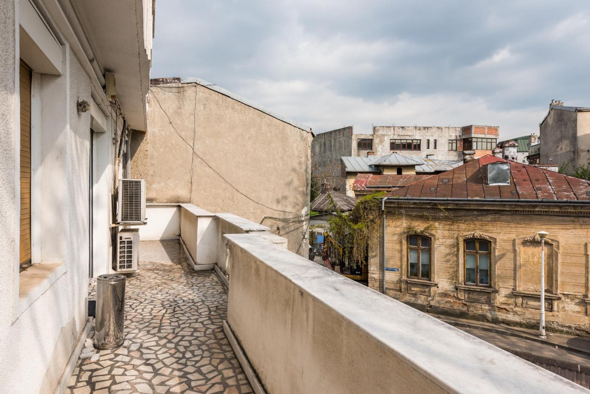 Bucharest City Center Suites Ngoại thất bức ảnh