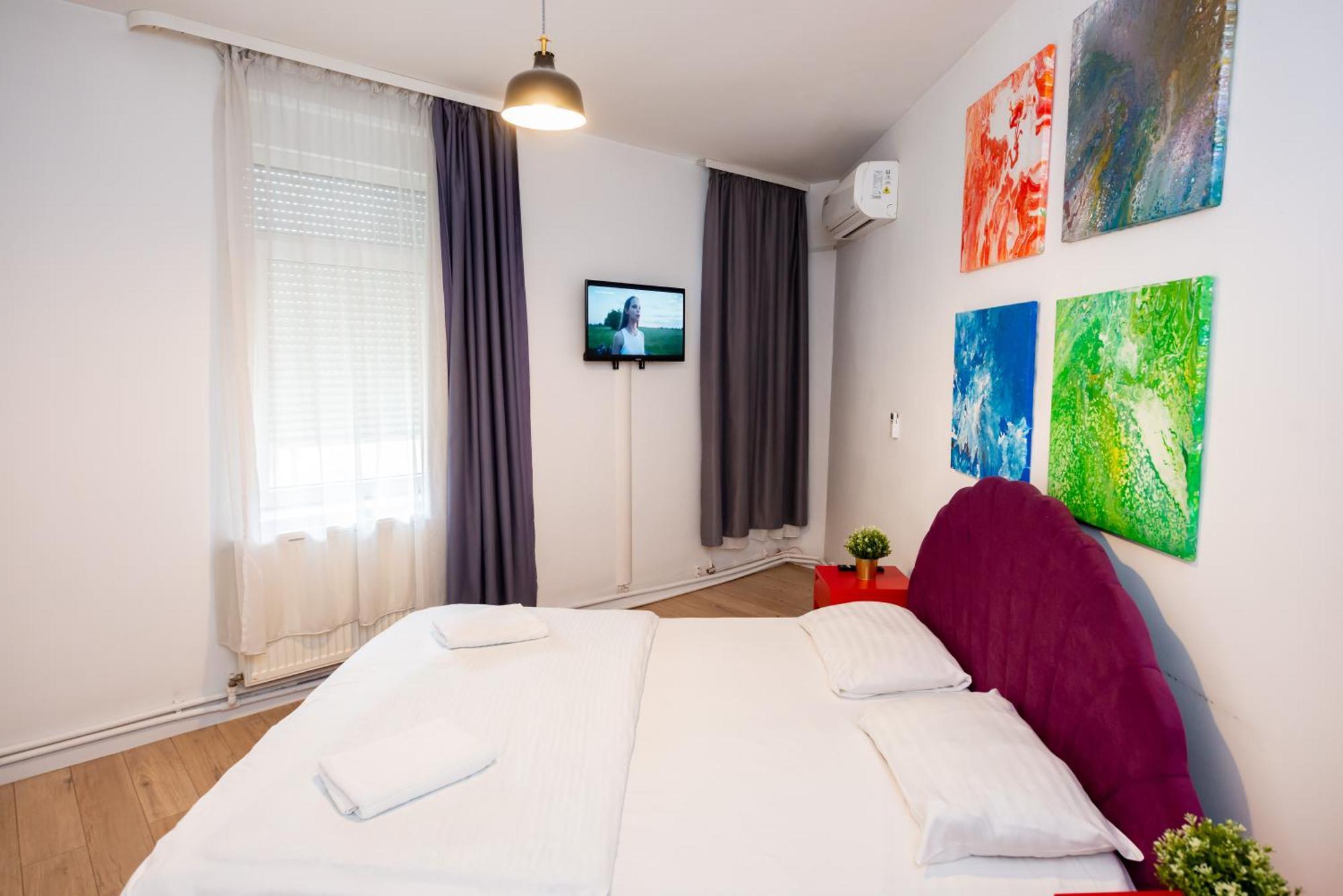 Bucharest City Center Suites Ngoại thất bức ảnh