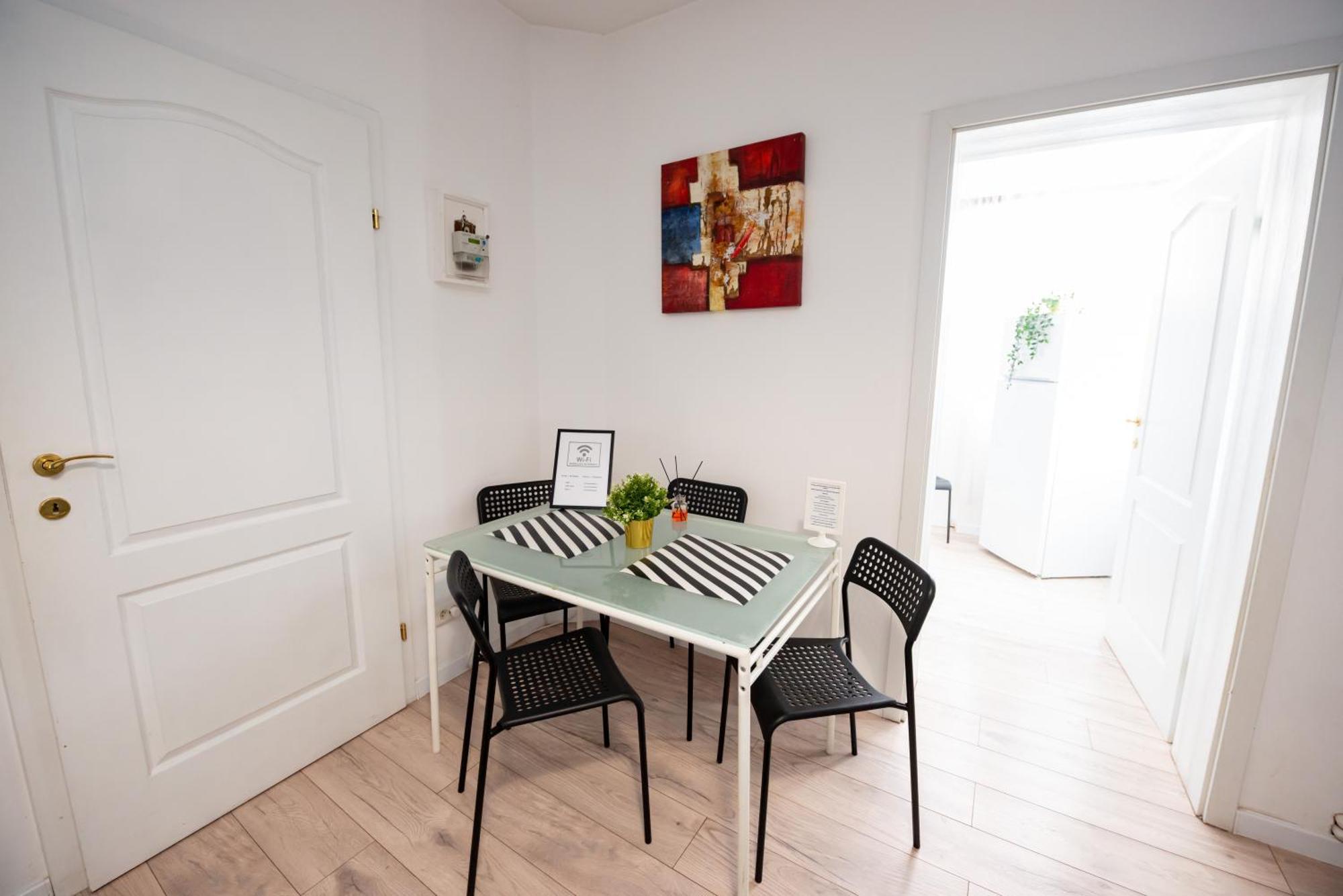 Bucharest City Center Suites Ngoại thất bức ảnh
