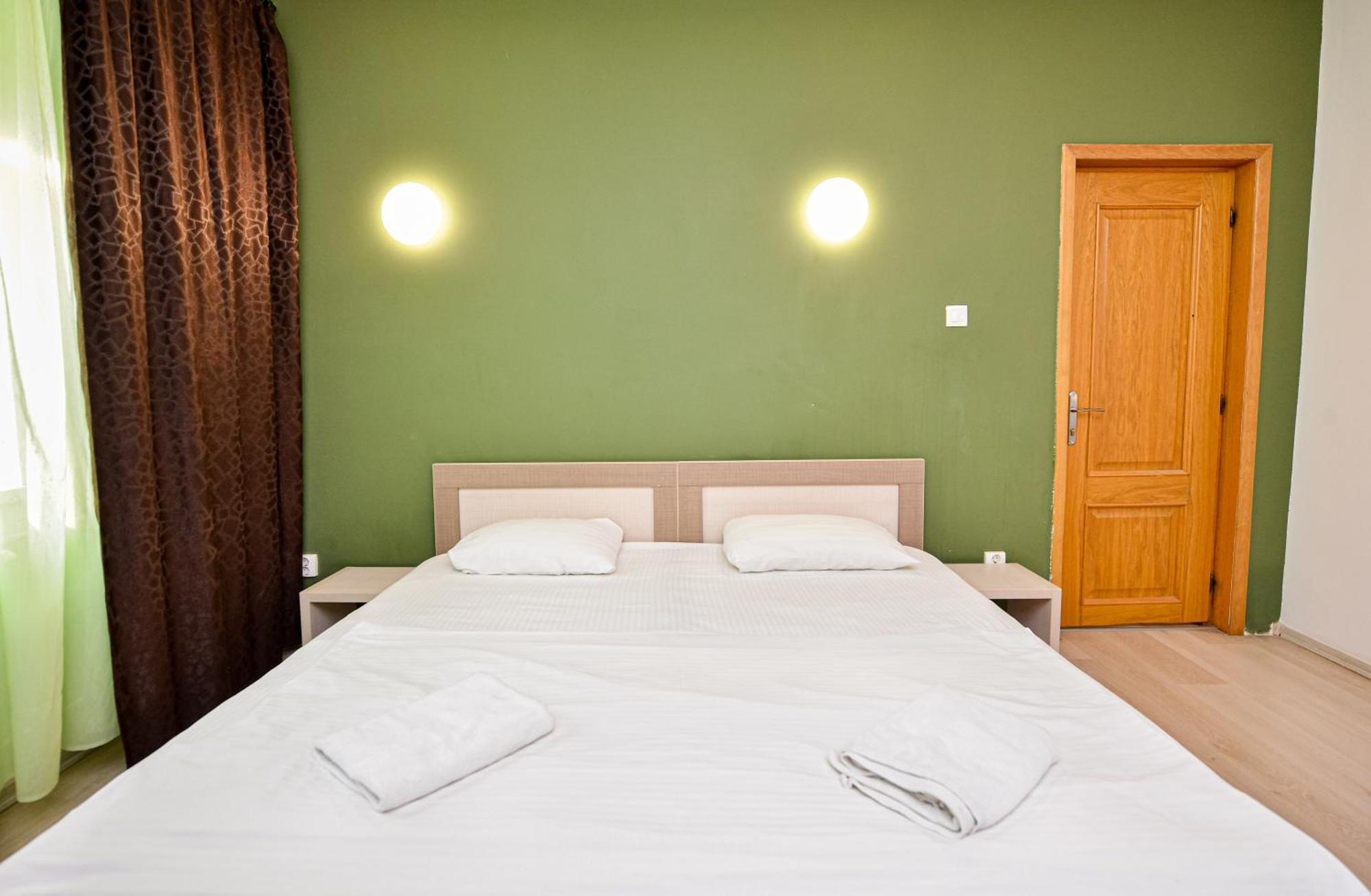 Bucharest City Center Suites Ngoại thất bức ảnh