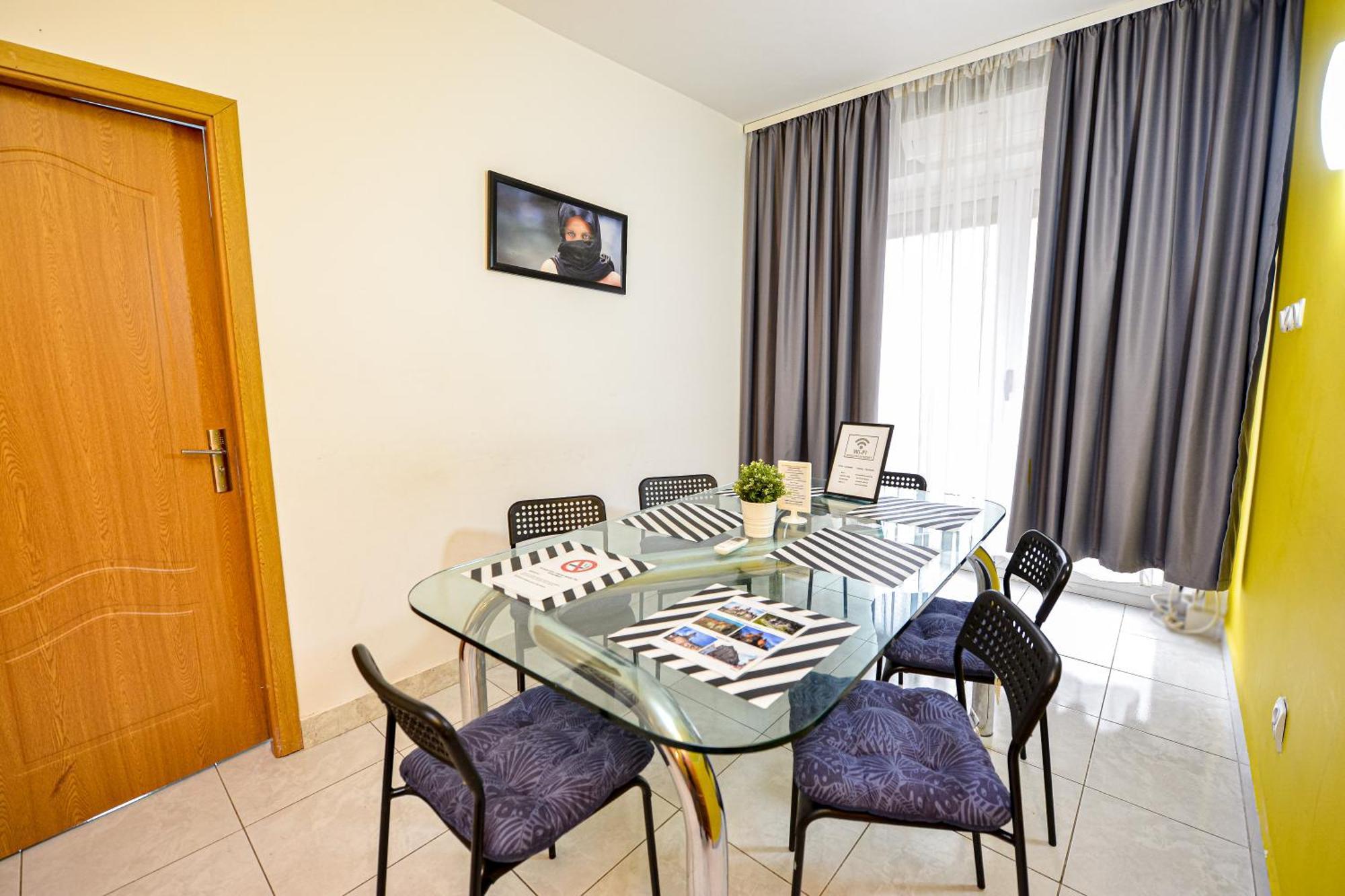 Bucharest City Center Suites Ngoại thất bức ảnh